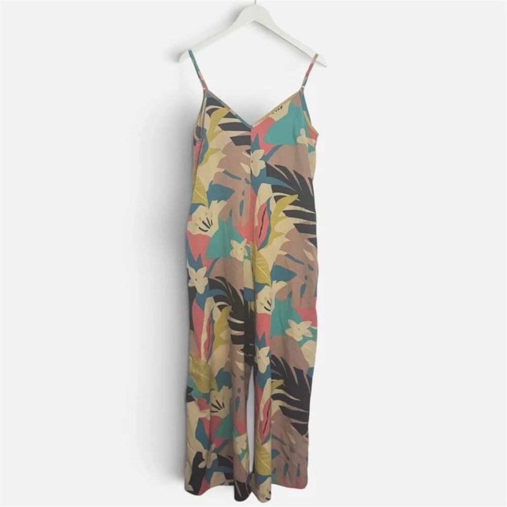 Luukse Tropical Floral Wide Leg Jumpsuit Medium V Neck Spaghetti Strap Resort